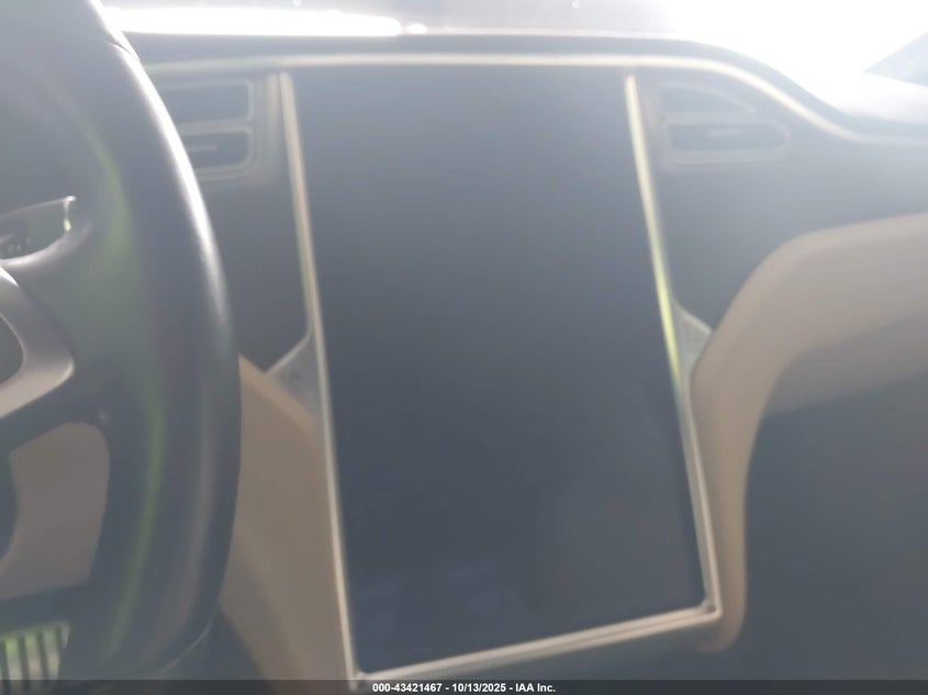 2015 Tesla Model S 85D/P85D VIN: 5YJSA1H48FF088454 Lot: 43421467