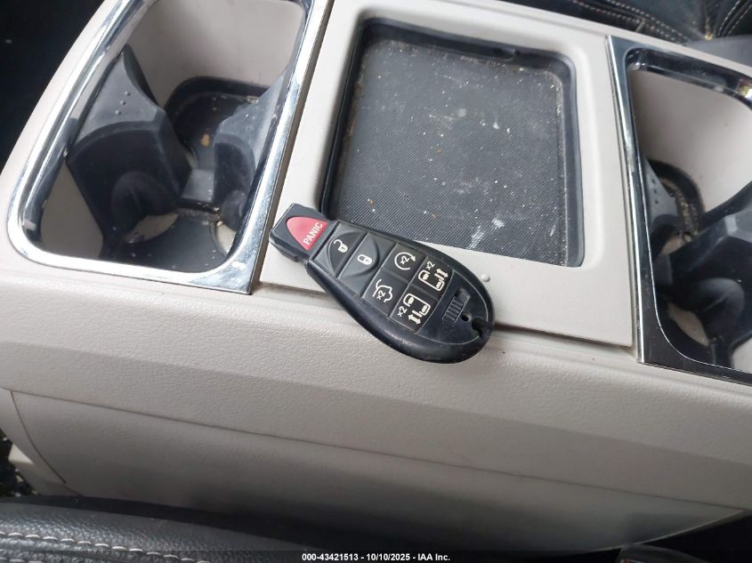 2012 Chrysler Town & Country Touring-L VIN: 2C4RC1CG8CR150297 Lot: 43421513