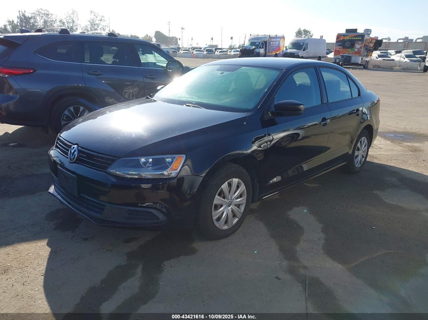 2013 VOLKSWAGEN JETTA 2.0L S - 3VW1K7AJ6DM410770