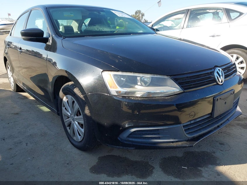 2013 VOLKSWAGEN JETTA 2.0L S - 3VW1K7AJ6DM410770