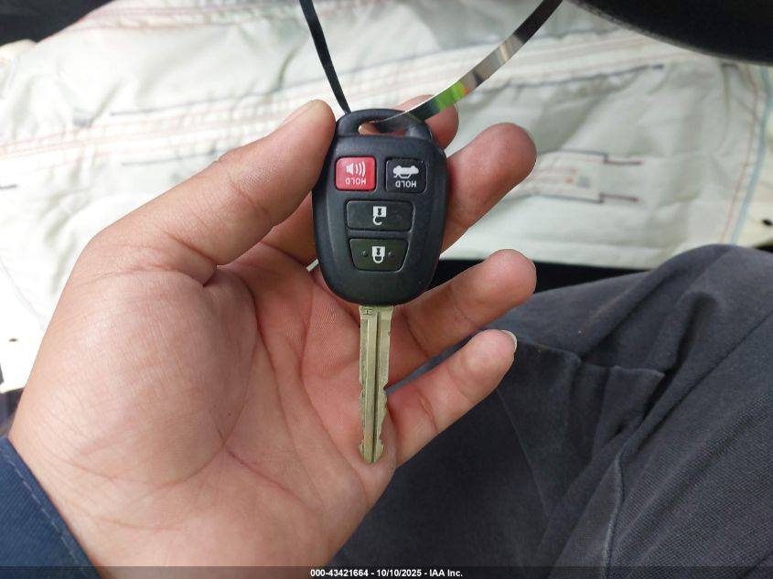 2014 Toyota Corolla Le VIN: 2T1BURHE4EC118874 Lot: 43421664