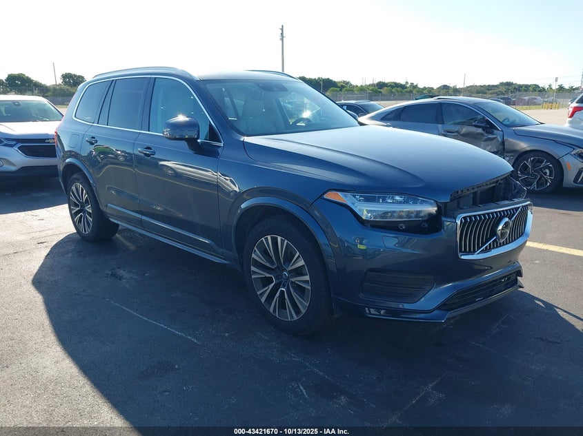 VOLVO XC90 T5 MOMENTUM 7 PASSENGER