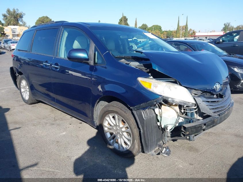 TOYOTA SIENNA XLE V6