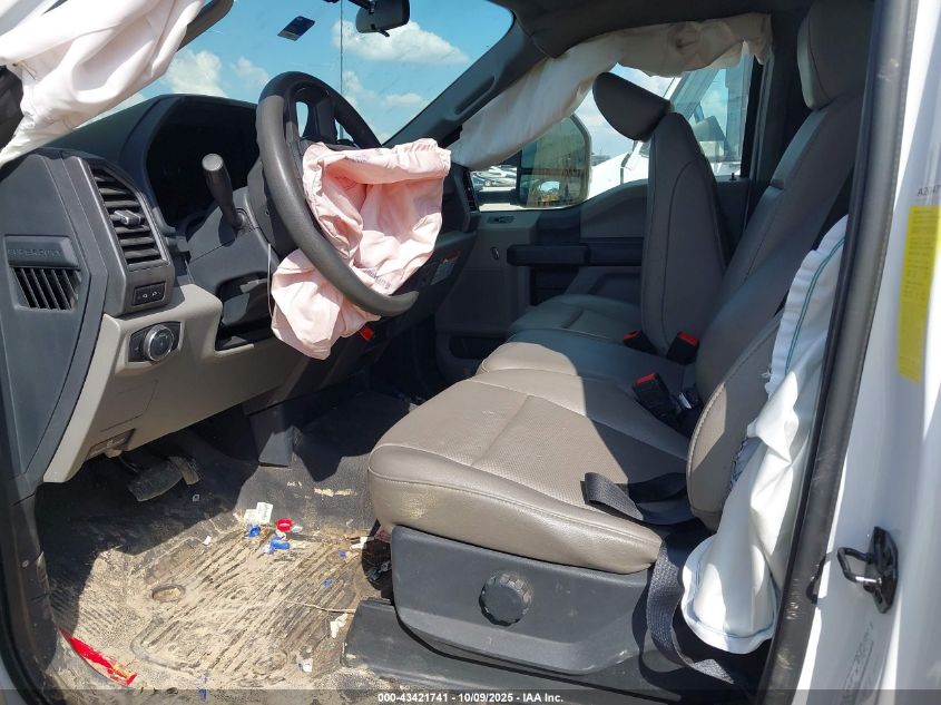 2022 Ford F-550 Chassis Xl VIN: 1FDUF5HTXNEE69078 Lot: 43421741