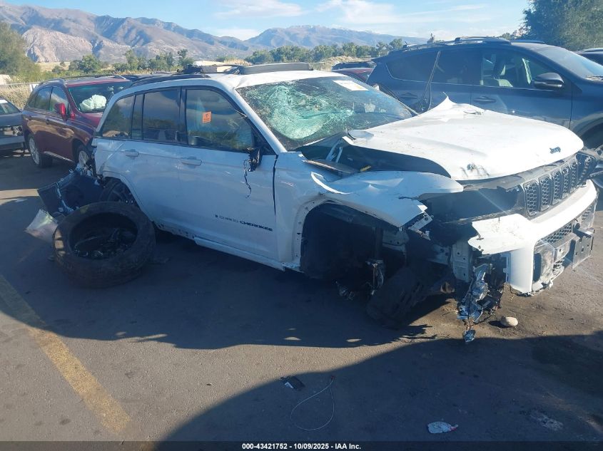 JEEP GRAND CHEROKEE 30TH ANNIVERSARY