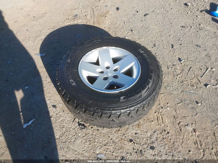 2005 Jeep Tj Unlimited VIN: 1J4FA44S95P329055 Lot: 43421811