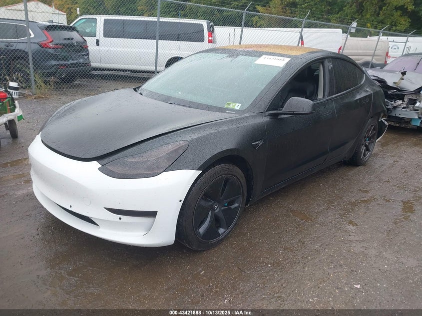5YJ3E1EB3JF117637 2018 TESLA MODEL 3 photo no. 2
