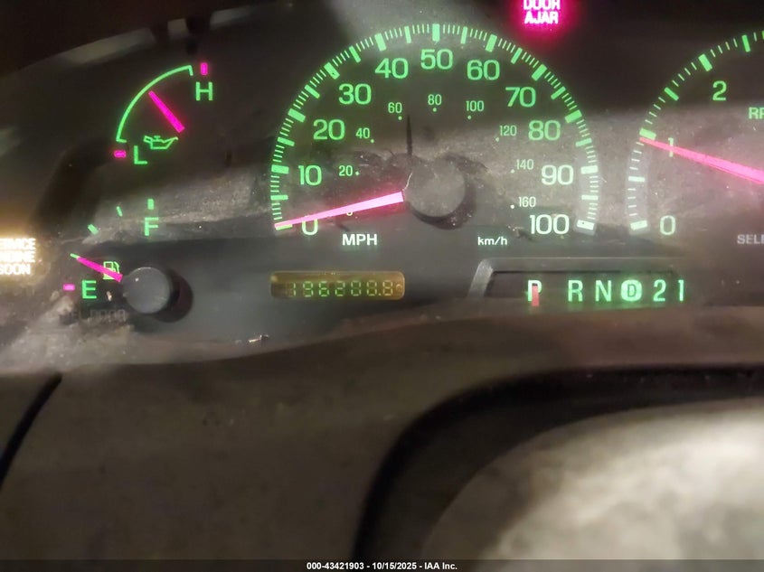 1999 Ford F-150 Lariat/Work Series/Xl/Xlt VIN: 1FTRX18W8XKA25051 Lot: 43421903