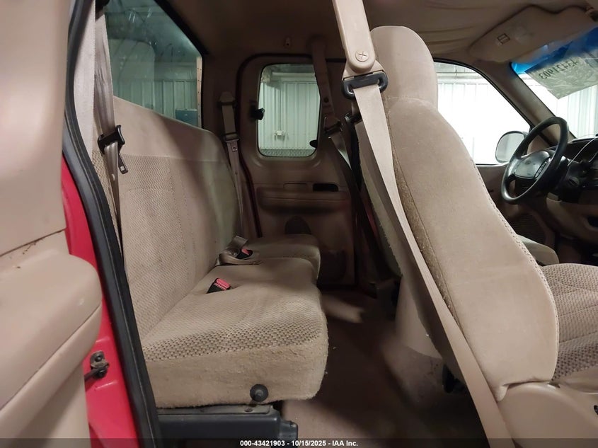 1999 Ford F-150 Lariat/Work Series/Xl/Xlt VIN: 1FTRX18W8XKA25051 Lot: 43421903