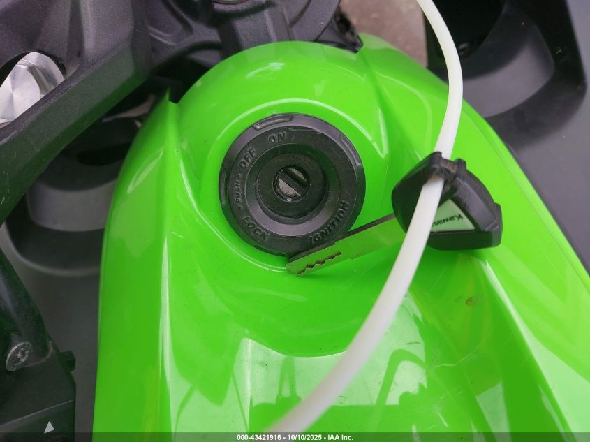 2023 Kawasaki Ex650 R VIN: ML5EXER10PDA82886 Lot: 43421916