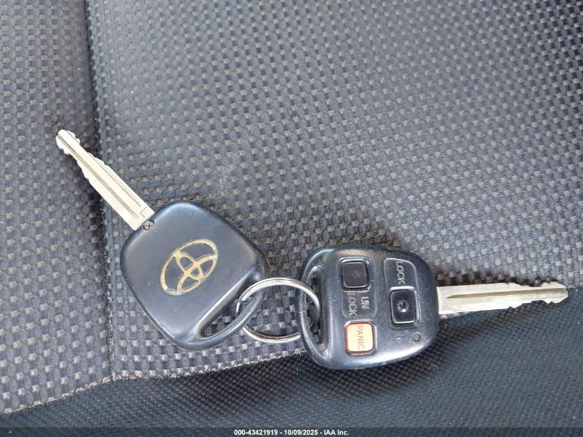 2008 Toyota Fj Cruiser VIN: JTEBU11F38K047685 Lot: 43421919