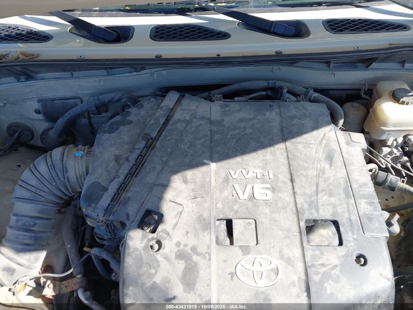 2008 Toyota Fj Cruiser VIN: JTEBU11F38K047685 Lot: 43421919