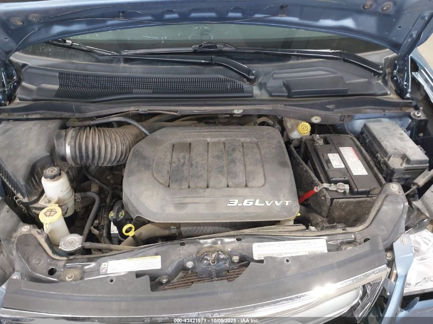 2011 Chrysler Town & Country Touring-L VIN: 2A4RR8DG4BR785340 Lot: 43421971