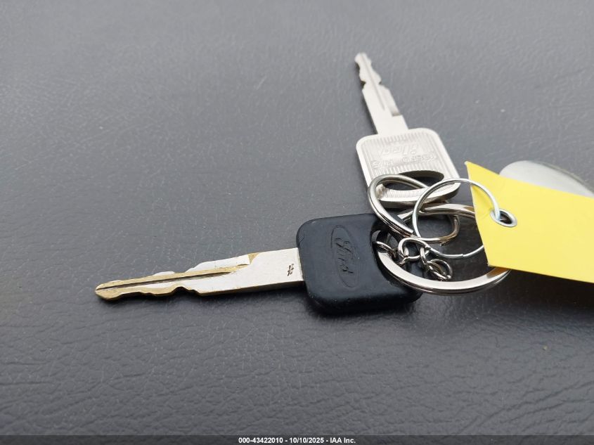 1999 Ford E-250 Commercial/Recreational VIN: 1FTPE24L8XHA69692 Lot: 43422010