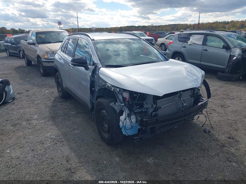 TOYOTA COROLLA CROSS XLE