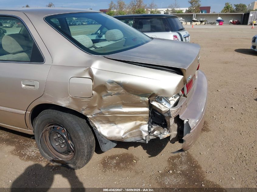 1998 Toyota Camry Le VIN: JT2BG22K0W0159455 Lot: 43422047