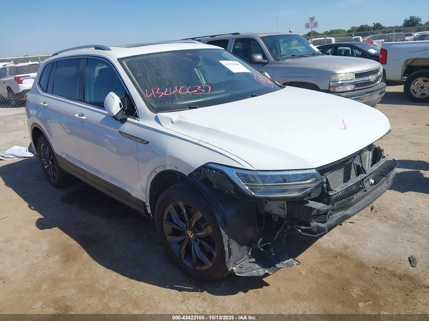 VOLKSWAGEN TIGUAN 2.0T SE