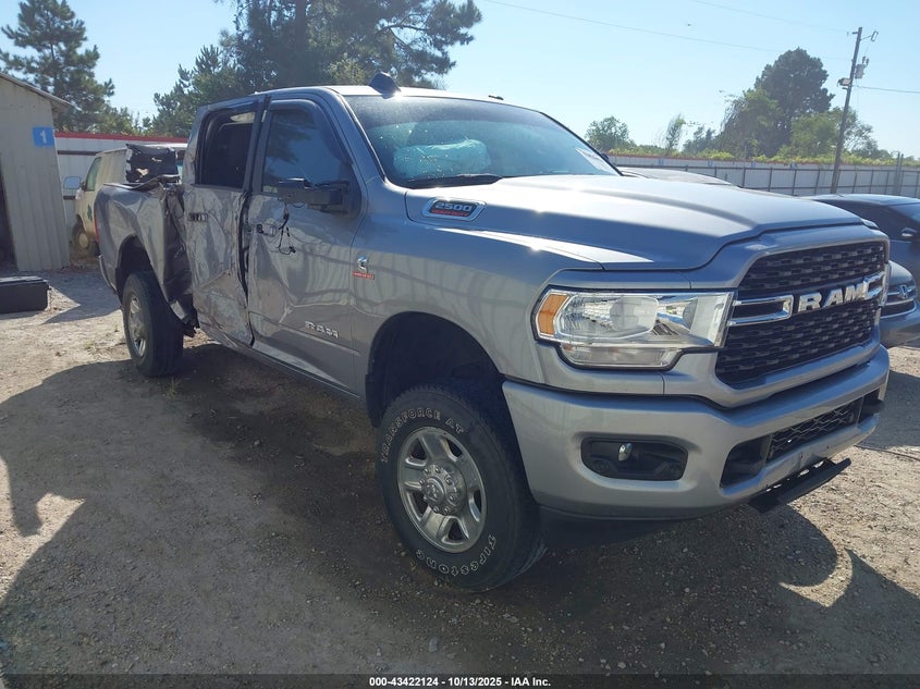 RAM 2500 BIG HORN 4X4 6 4 BOX