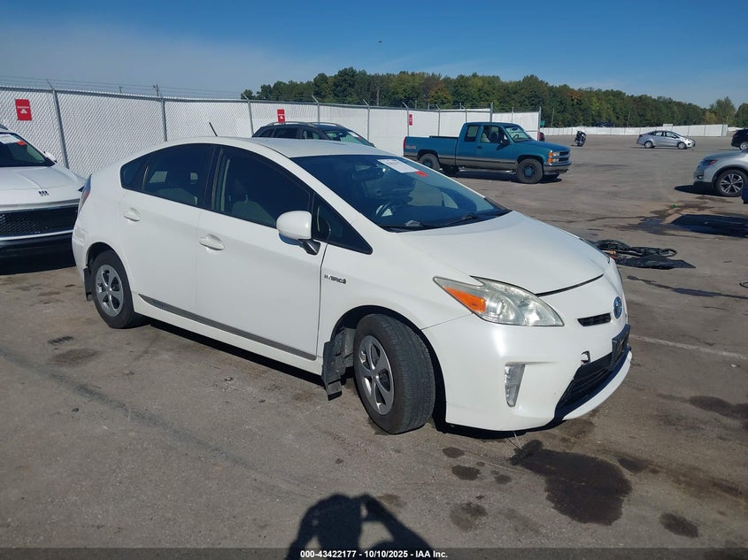 TOYOTA PRIUS FOUR