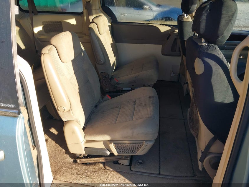 2A4RR5D14AR451415 2010 CHRYSLER TOWN & COUNTRY photo no. 8