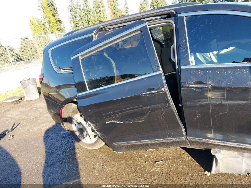 2017 Chrysler Pacifica Touring-L VIN: 2C4RC1BG1HR816344 Lot: 43422224