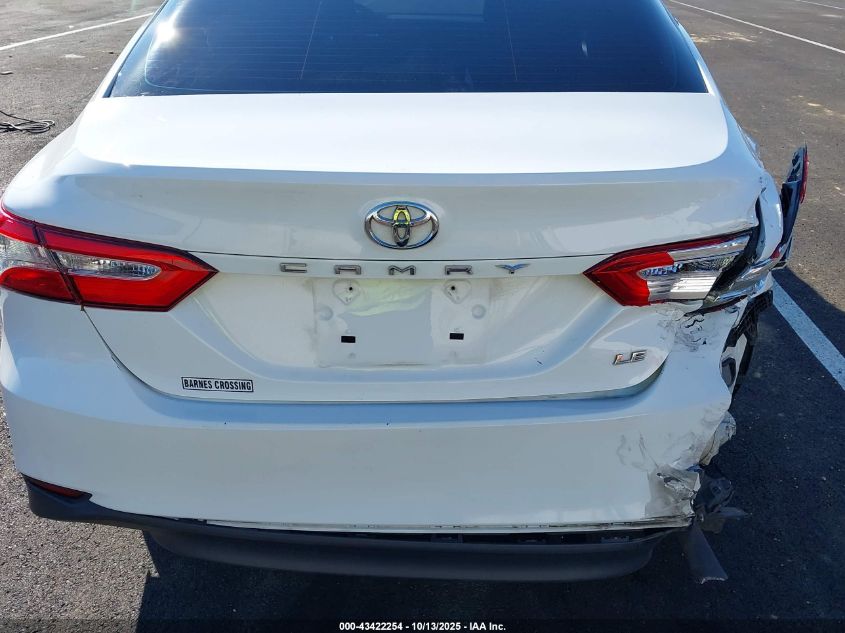 2018 Toyota Camry Le VIN: 4T1B11HK3JU113450 Lot: 43422254