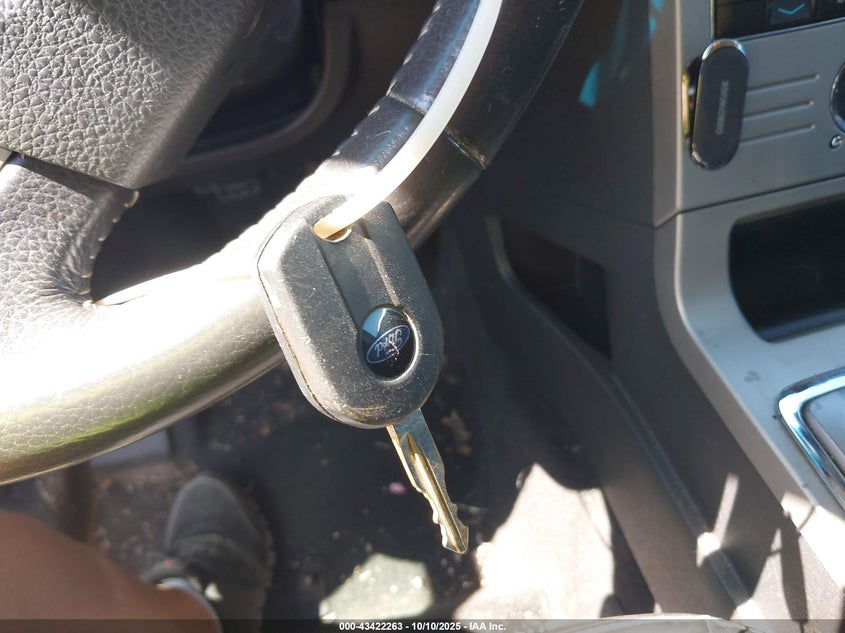 2009 Ford Flex Limited VIN: 2FMEK63C49BA32854 Lot: 43422263