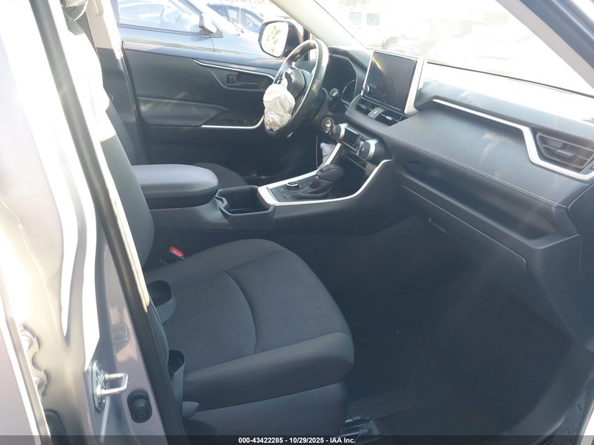 JTMMWRFV5SD291419 2025 TOYOTA RAV 4 photo no. 5