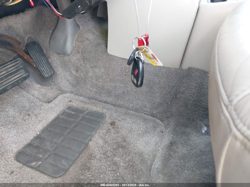 2002 Chevrolet Suburban 2500 Lt VIN: 3GNGC26U82G248742 Lot: 43422293