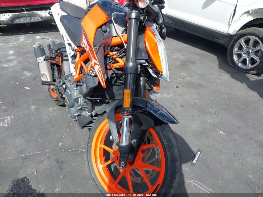 2018 Ktm 390 Duke VIN: MD2JPJ403JC253064 Lot: 43422305