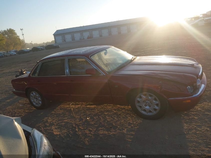1998 Jaguar Xj8 L VIN: SAJHX6247WC829996 Lot: 43422344