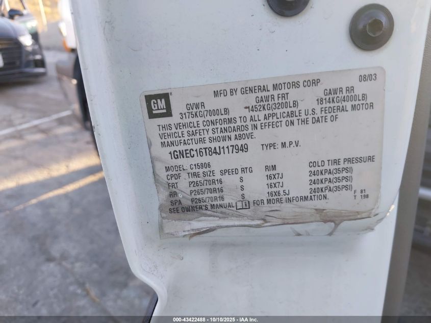 2004 Chevrolet Suburban 1500 Ls VIN: 1GNEC16T84J117949 Lot: 43422488