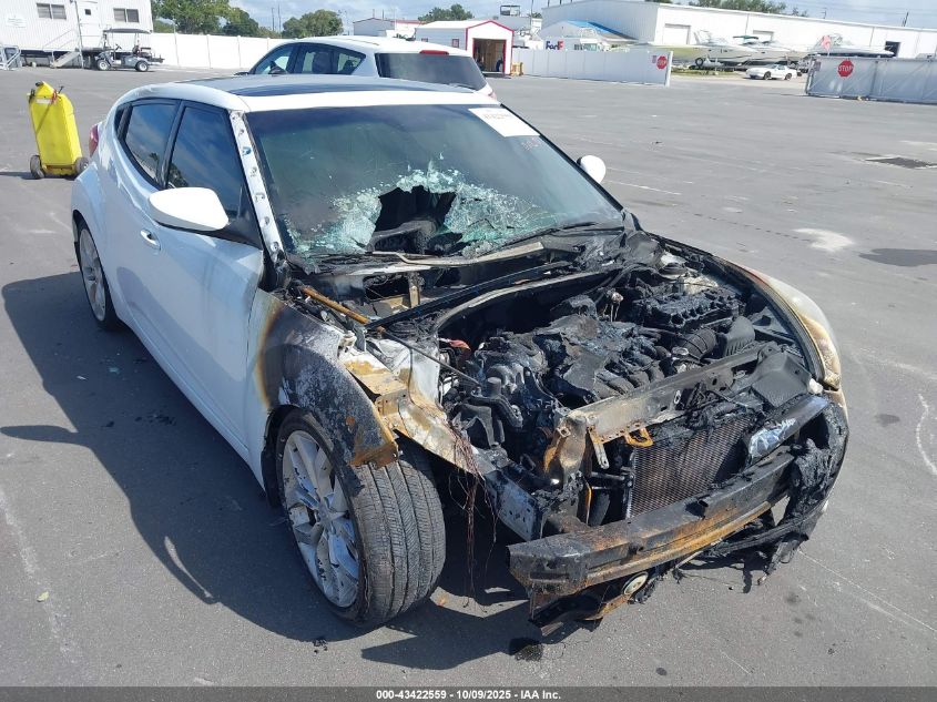 2015 Hyundai Veloster VIN: KMHTC6AD1FU237103 Lot: 43422559