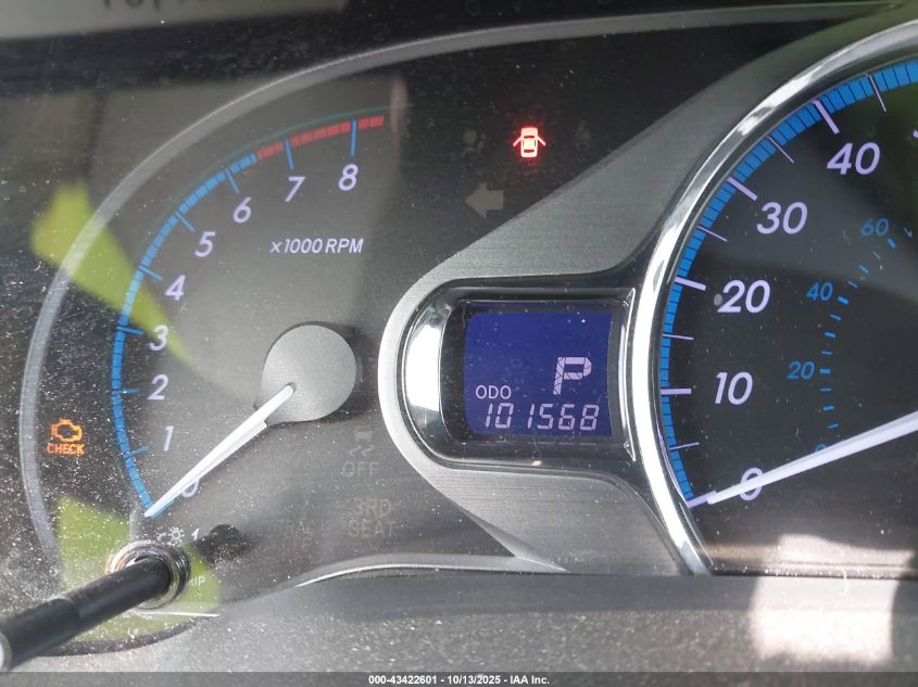 2013 Toyota Sienna Xle V6 8 Passenger VIN: 5TDYK3DC2DS334536 Lot: 43422601