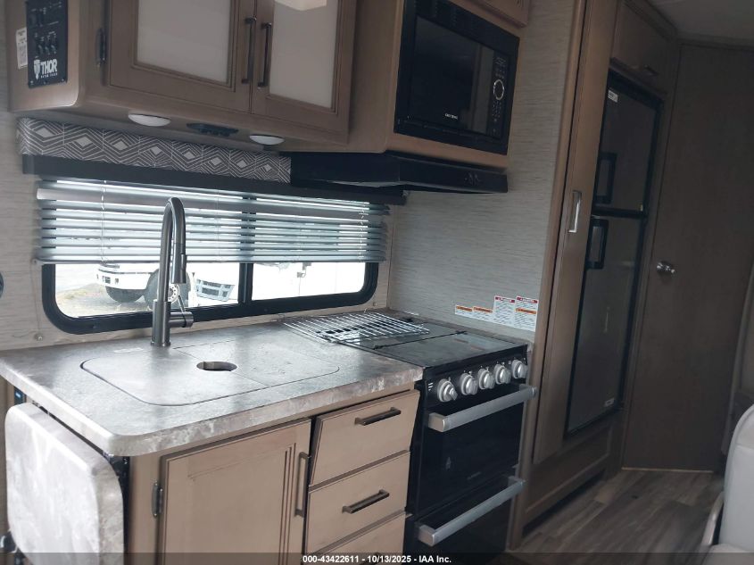 2023 Ford E-450 Cutaway VIN: 1FDXE4FN9PDD07725 Lot: 43422611