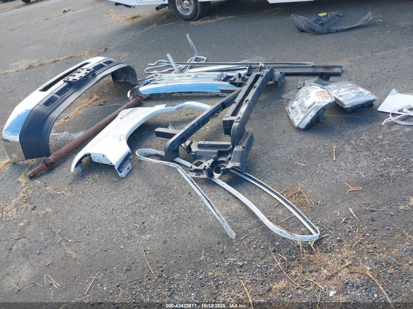 2023 Ford E-450 Cutaway VIN: 1FDXE4FN9PDD07725 Lot: 43422611