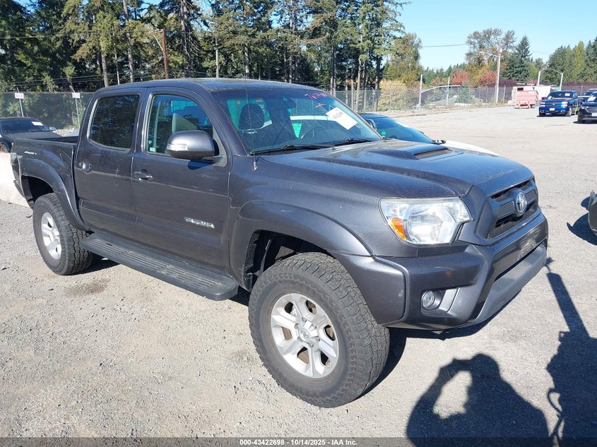 TOYOTA TACOMA BASE V6