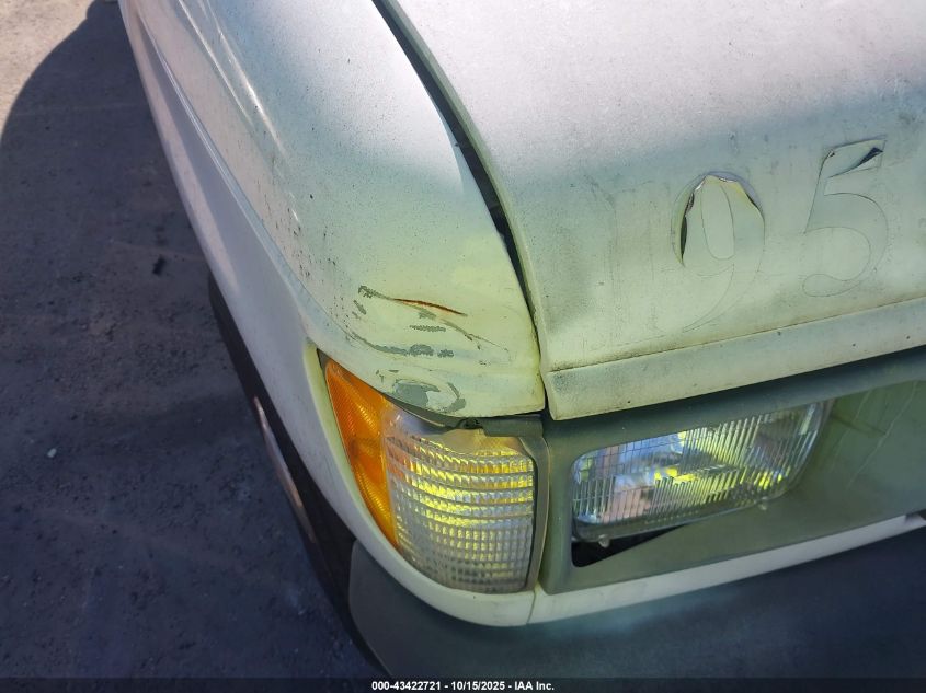 2003 Ford E-250 VIN: 1FTNE24273HA12988 Lot: 43422721