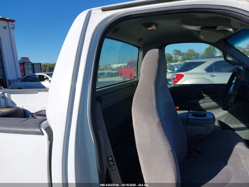 2000 Ford F150 VIN: 1FTRF18W8YNB89371 Lot: 43422748