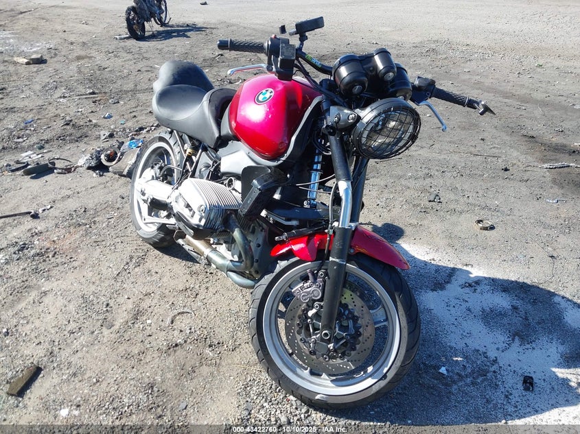 WB10407B4YZB82000 2000 BMW R 1100 photo no. 4