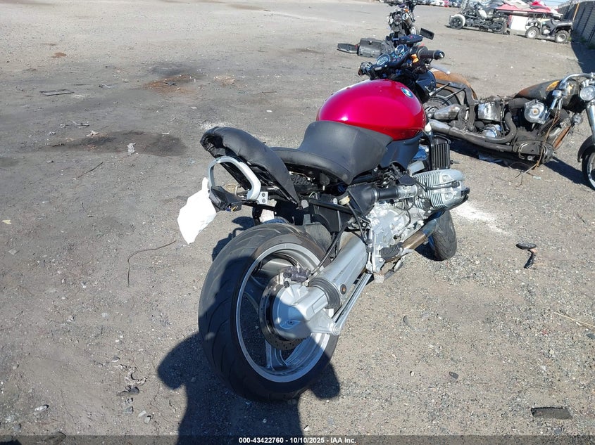 WB10407B4YZB82000 2000 BMW R 1100 photo no. 4