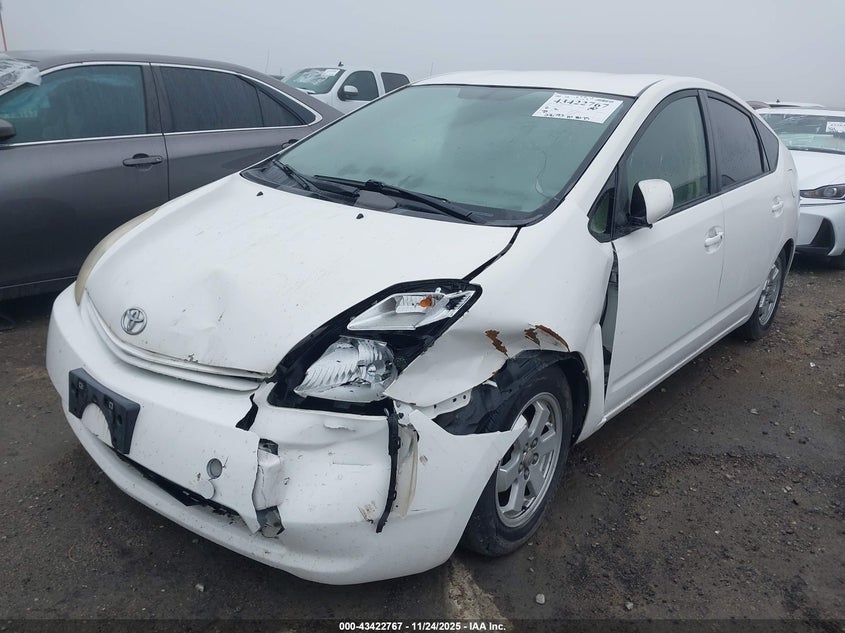 JTDKB20UX53124705 2005 TOYOTA PRIUS photo no. 2