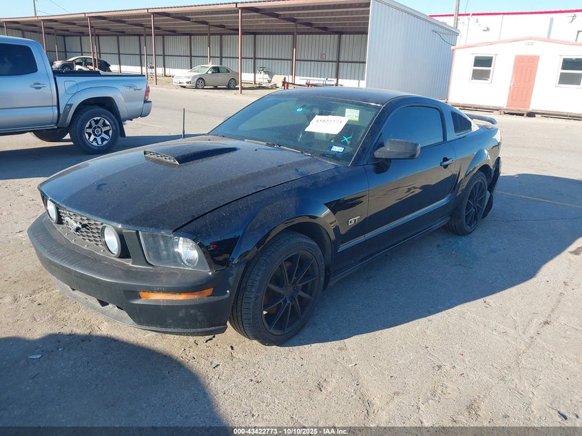 1ZVFT82H075285683 2007 FORD MUSTANG photo no. 2