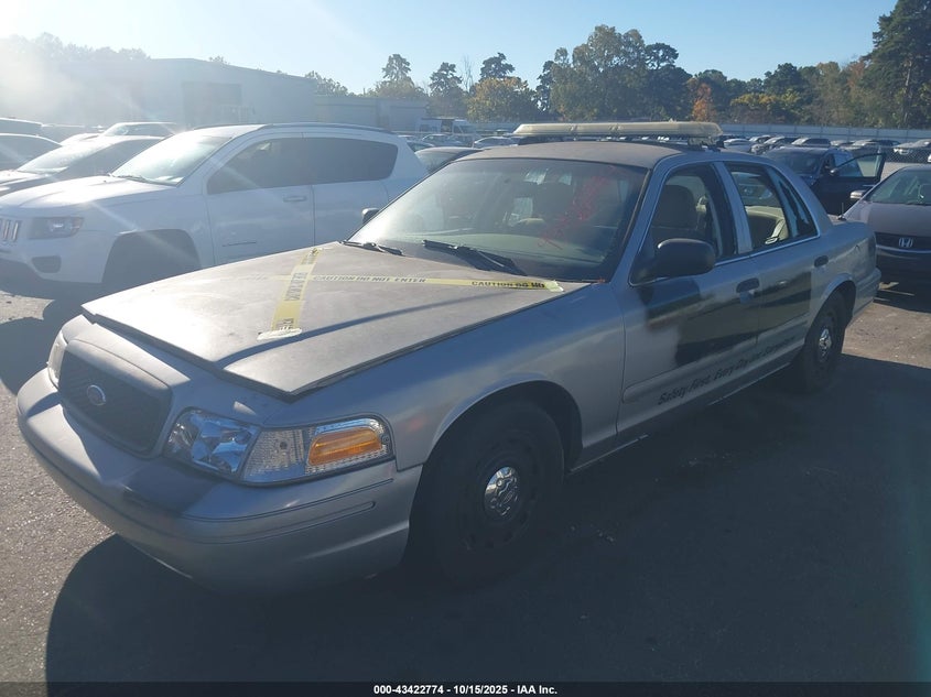 2FAHP71W15X120494 2005 FORD CROWN VICTORIA photo no. 2