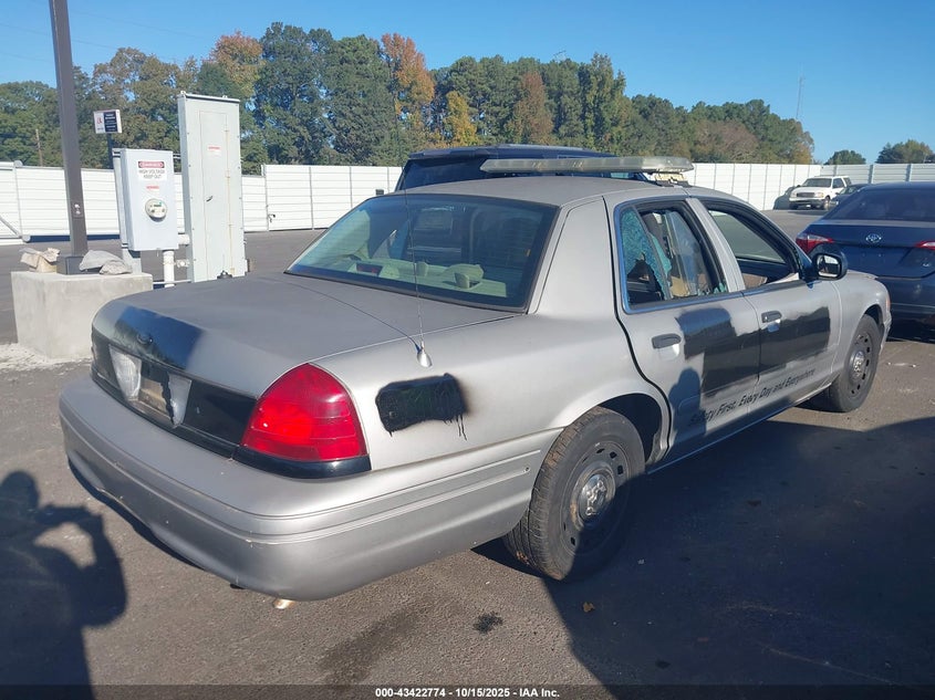 2FAHP71W15X120494 2005 FORD CROWN VICTORIA photo no. 4