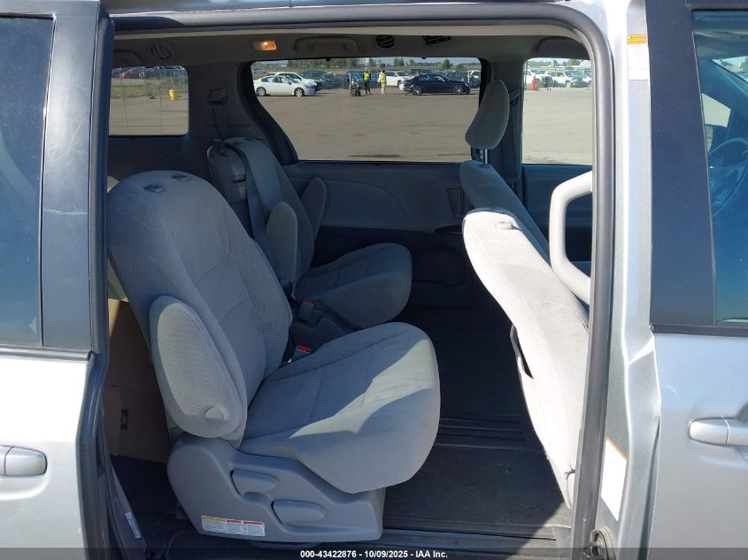 2019 Toyota Sienna Le 8 Passenger VIN: 5TDKZ3DC8KS007279 Lot: 43422876