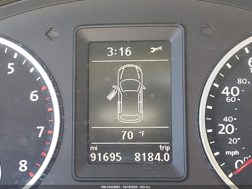 2018 Volkswagen Tiguan Limited 2.0T VIN: WVGAV7AX6JK001326 Lot: 43422883