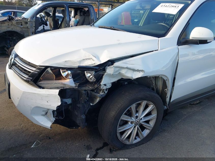 2018 Volkswagen Tiguan Limited 2.0T VIN: WVGAV7AX6JK001326 Lot: 43422883