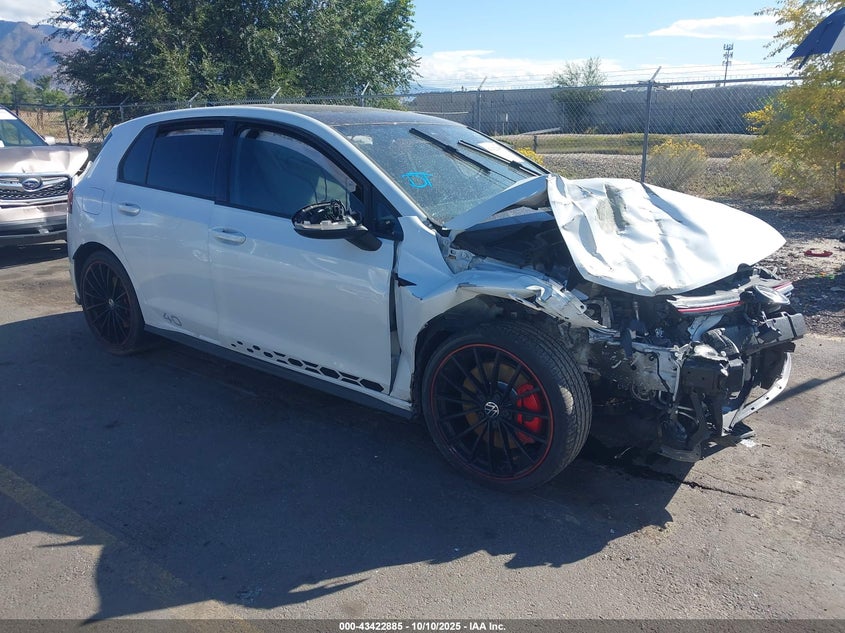 VOLKSWAGEN GOLF GTI 2.0T 40TH ANNIVERSARY EDITION