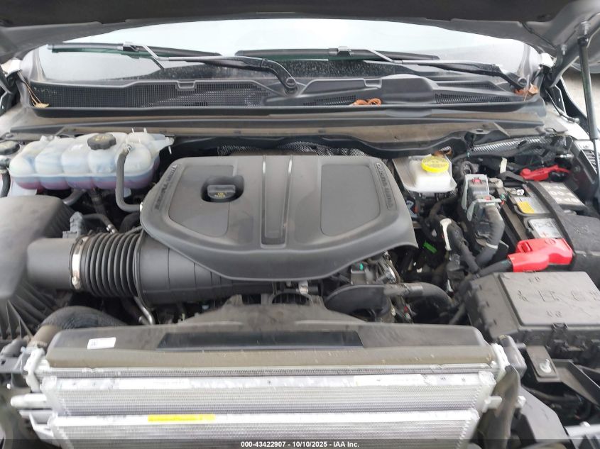 2025 Ram 1500 Laramie 4X4 5'7 Box VIN: 1C6SRFJPXSN562840 Lot: 43422907